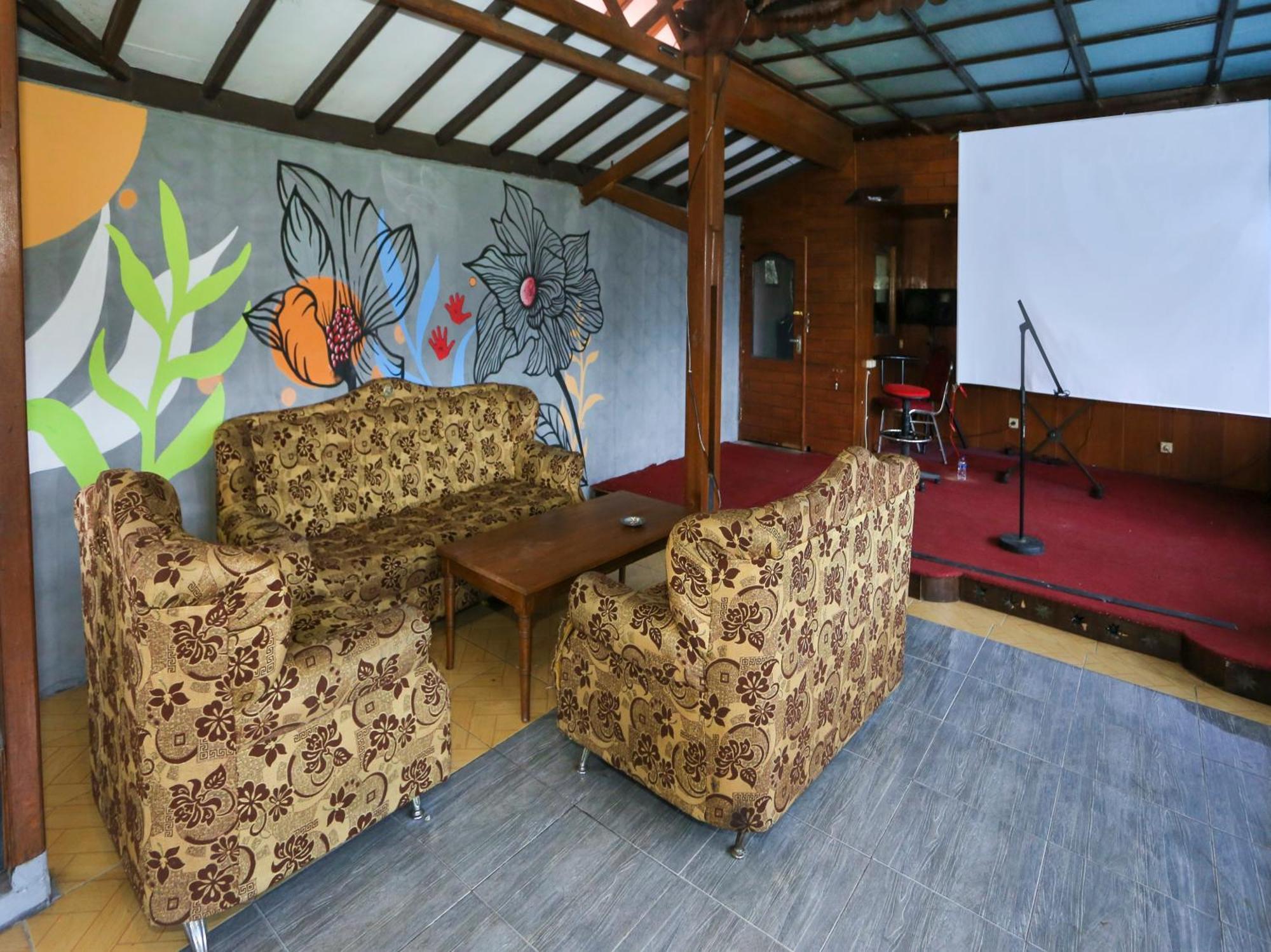 Hotel O Puncak Bogor Near Taman Safari Екстер'єр фото